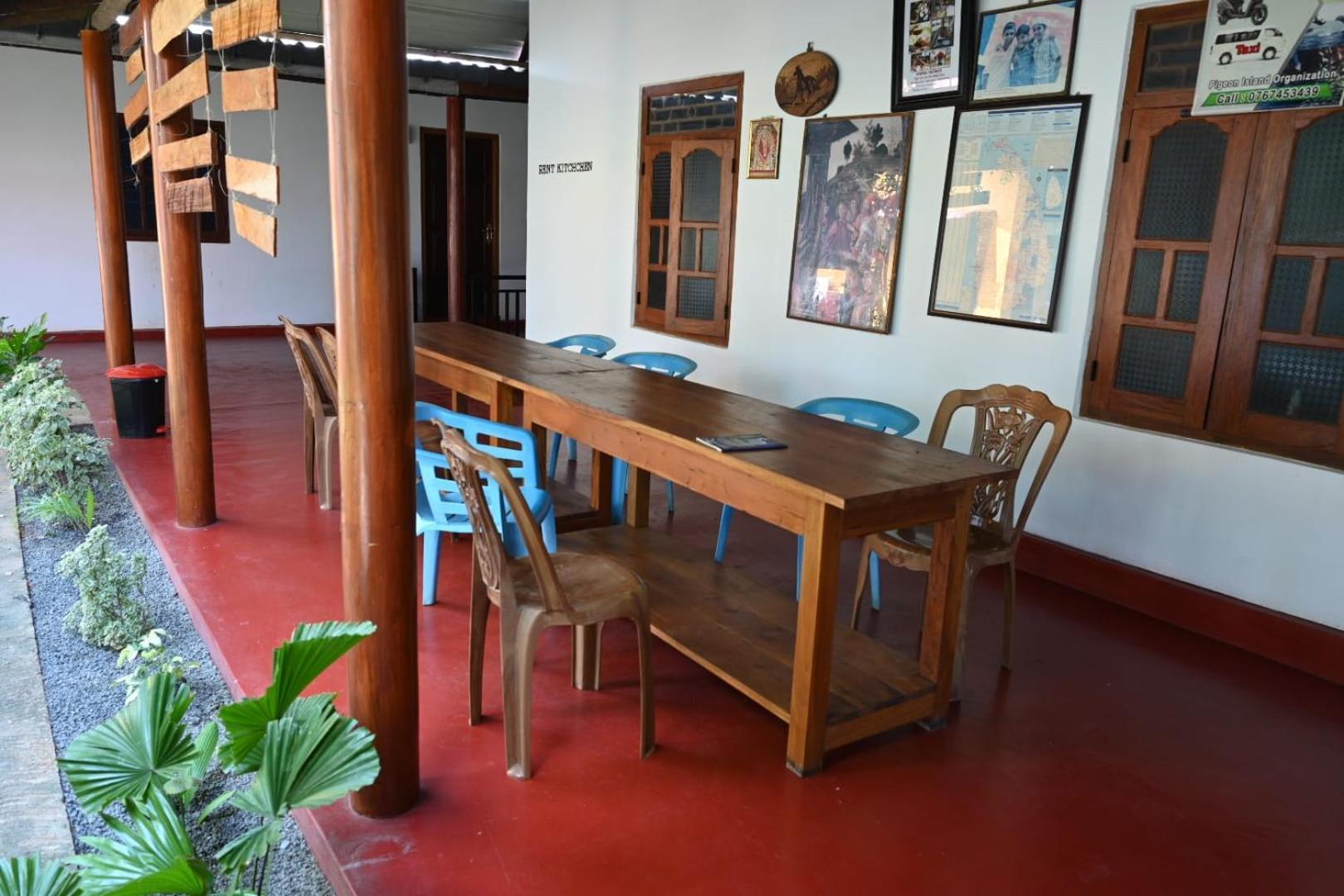 Vibushan Guest House Nilaveli Bagian luar foto