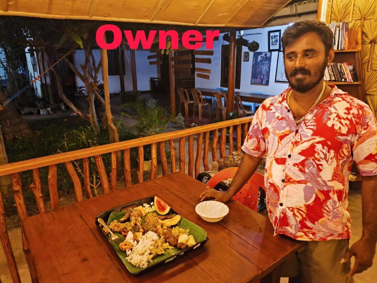 Vibushan Guest House Nilaveli Bagian luar foto